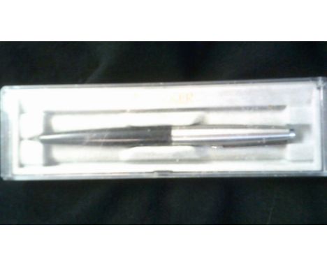 Parker Pen 1960's-vintage Parker pen, boxed