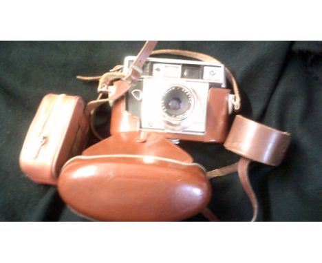 Camera-Agfa Camera with case, strap holder-Agfa colour apotar-1/28/45-good condition