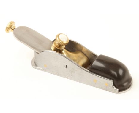 A good quality reproduction thumb plane with d/t steel sole by SEQUIM TOOLS USA 6" x 1 5/8" with rosewood infill and ivory in