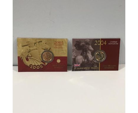 Elizabeth II, 2004 full Sovereign. portrait with monogram IRB for engraver Ian Rank-Broadley, opposed by St. George and the d
