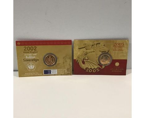 Elizabeth II, 2002 full Sovereign. portrait with monogram IRB for engraver Ian Rank-Broadley, opposed by St. George and the d