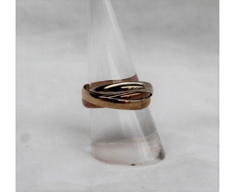 A 9ct three colour gold Russian wedding ring, approximately 3.5 grams