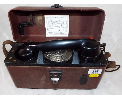 An original GPO army field telephone, 250A, Mark I with original case - Est £30 - £50