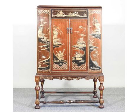 An early 20th century chinoiserie decorated gramophone cabinet72w x 52d x 114h cmOverall the case is complete, but dirty with