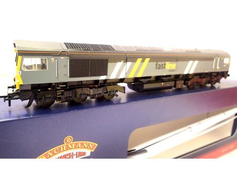 Bachmann 32-979Y Class 66, Fastline 66301, Rail Express Exclusive limited edition 430/1000 in very near mint condition, boxed