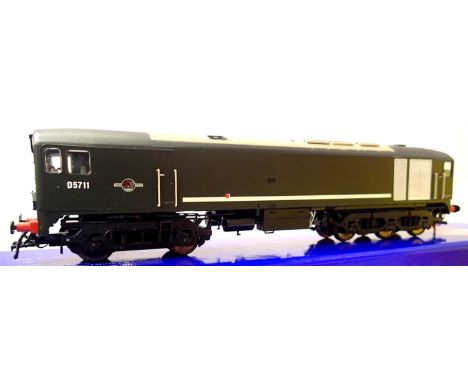 Heljan 28071, Class 28, D5711, BR Green, Late Crest, in excellent condition, boxed. P&amp;P Group 1 (£14+VAT for the first lo
