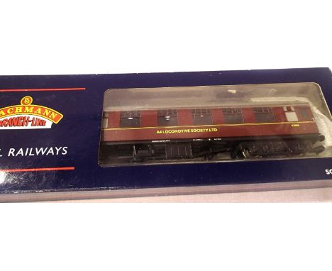 Bachmann 39-226B, brake/coach A4 Presentation Society Ltd, Special Edition, in very near mint condition, boxed. P&amp;P Group