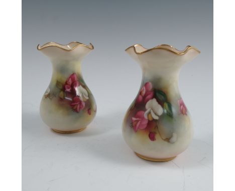 A pair of Royal Worcester vases, with frilly edge, decorated with flowers, shape number 2492. dated 1915, height 4.5insCondit
