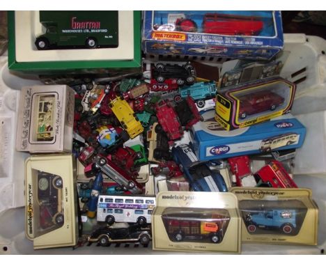 A substantial collection of vintage die cast model vehicles to include examples by Corgi, Matchbox, Dinky, etc to include a D