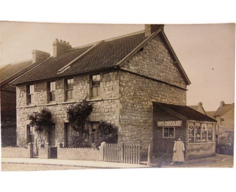 POSTCARDS - ASSORTED  Approximately 575 cards, including real photographic views of Dulwich Toll Gate; Bread & Cheese Hill, G