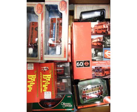 EIGHTEEN 1/76 SCALE MODEL BUSES  of London interest, including an Exclusive First Editions London Transport Museum Set, each 