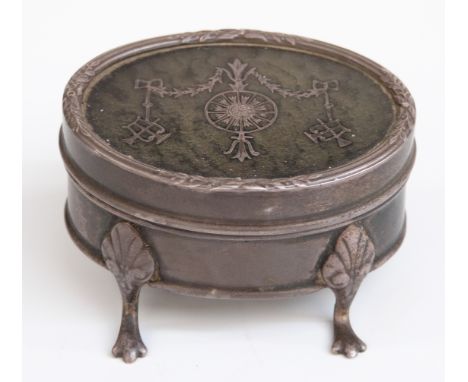 George V hallmarked silver picquet work dressing table pot raised on four feet, London 1911 maker William Comyns & Sons Ltd, 