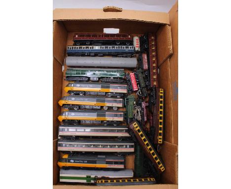 A mixed lot of 00 gauge Triang and early Hornby to include 2 Intercity 125 HST 3 car DMUs, one missing bogie sides on one bog