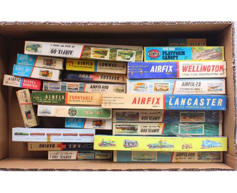 One tray containing various Airfix Kitmaster and other similar plastic railway-related 00 gauge kits to include a Kitmaster D