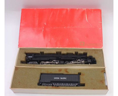 Rivarossi HO gauge Big Boy, 4-8-8-4 loco, in Union Pacific black, no.4022, housed in the original box, near mint condition, w