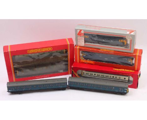 Five 00 gauge locos to include an early Hornby Class 86/2 in BR blue, no.86219, an early Hornby BR Diesel power car, in blue 