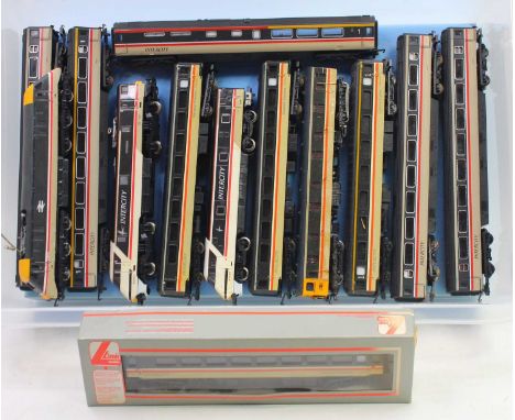 One tray containing various 00 gauge InterCity rolling stock to include two locos, a modified Lima class 89, no.89001, repain