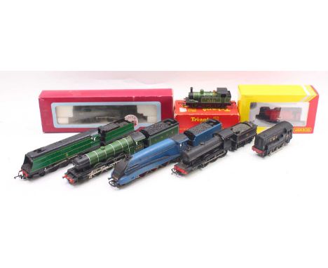 Eight 00 gauge locos to include a Dapol 61xx in GWR unlined green, no. 6110, a Hornby Railroad 0-4-0 generic tank, a Bachmann