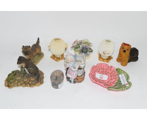 CERAMIC MODELS OF DOGS, MODEL OF AN OTTER BY BORDER FINE ARTS