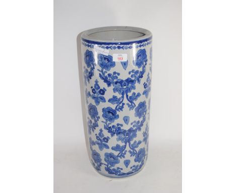 BLUE AND WHITE POTTERY STICK STAND