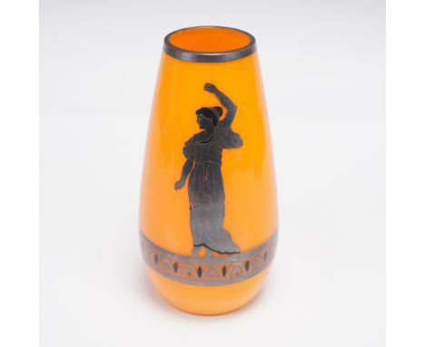 This vivid 6.5-inch tall Art Deco-style glass vase from Czechoslovakia showcases exceptional craftsmanship and eye-catching d
