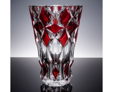 Striking St Louis crystal vase from the Deauville collection, showcasing a vivid ruby overlay cut to clear. The intricate fac