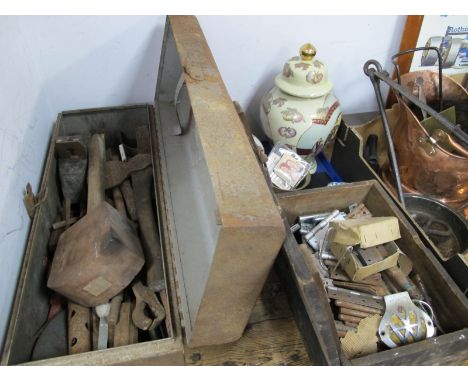 Tools: Mallet, axe, plane, steel rising butt, hinges, AA car badge, etc.