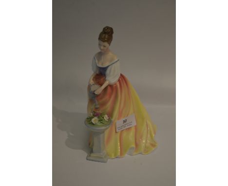 Royal Doulton Figurine "Alexandra" HN 3286