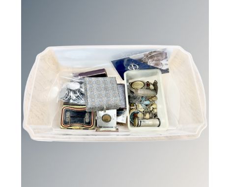 A box containing Queen's Diamond Jubillee £5 commemorative coin, assorted crowns, Festival of Britain coins, costume jeweller