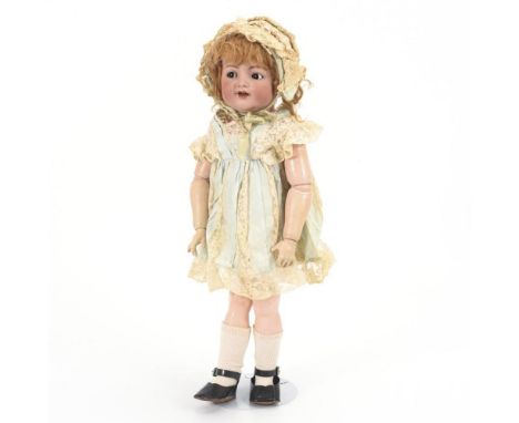 CharakterpuppeKämmer &amp; Reinhardt. Gemarkt "K &amp; R Simon &amp; Halbig 126 42". Ab 1914.             Biskuitporzellan, M