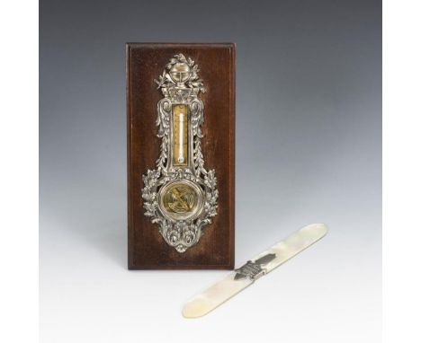 Französisches Barometer und Perlmutt-Seitenwender1x Minervakopf/Meisterzeichen GB gepunzt. Ende 19. Jh. Frankreich und Englan