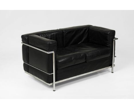 LC3-Sofa1960er/70er Jahre. Entwurf: 1928.  LE CORBUSIER, (1887 La Chaux-de-Fonds - 1965 Roquebrune-Cap-Martin) Stahl, schwarz