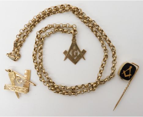 A 9ct gold folding Masonic pendant, a Masonic pendant, chain and stick pin, combined weight 10.5gms Condition Report: Availab