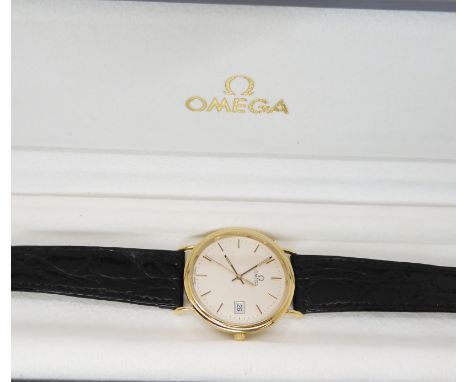 An 18ct gold gents Omega 1430 quartz watch, movement stamped 255411 Condition Report: Needs new battery, back of case inscrib