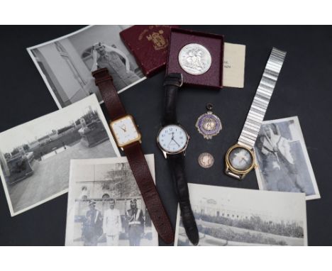 A Gentleman's Montanus wristwatch, the black dial with Arabic numerals, portrait of His "Majesty King Abdulaziz Abdul Rahman 