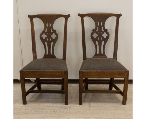 2 suberb Chippendale side chairs in mint condition 1780 2 prachtige Chippendale bijzetstoelen in perfecte staat 1780