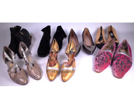 A LARGE COLLECTION OF WOMEN’S VINTAGE SHOES AND HATS (QTY)Including shoes by Emma Hope and Madame Julienne Biarritz, evening 