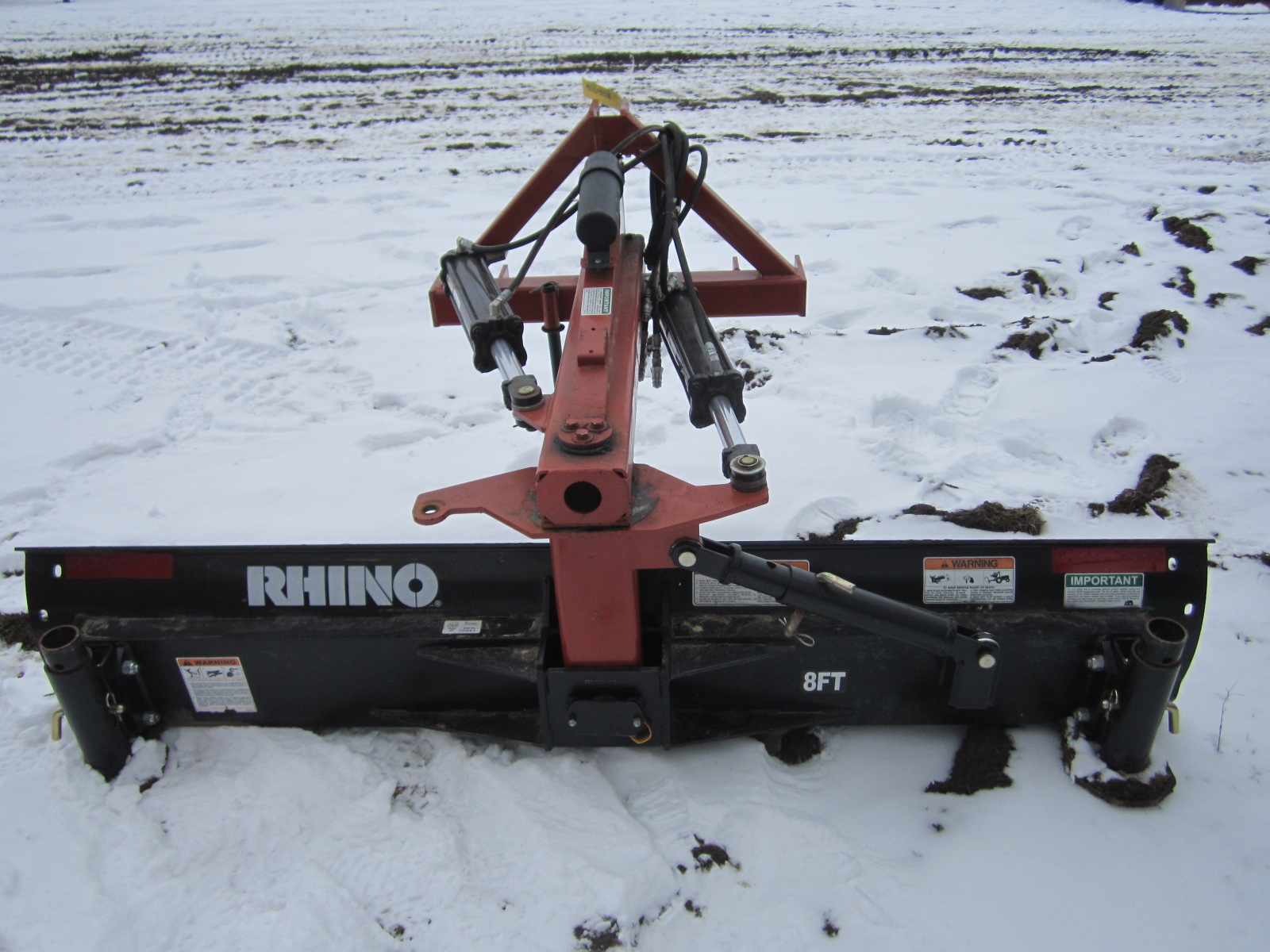 Rhino 850 8' 3pt blade