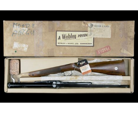 WEBLEY &amp; SCOTT, BIRMINGHAM AN EXCEPTIONAL BOXED .22 UNDER-LEVER AIR-RIFLE, MODEL 'MK3', serial no. 11169, circa 1951, ser