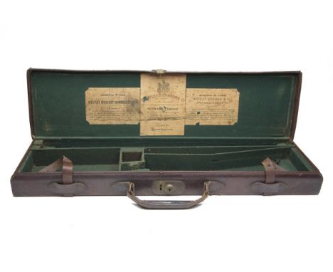WESTLEY RICHARDS A LEATHER SINGLE GUNCASE, fitted for 29in. barrels, the interior lined with green baize, a Westley Richards 