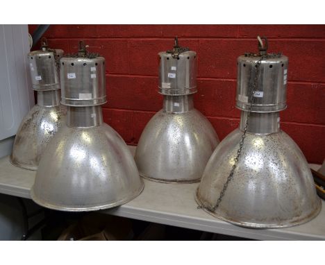 Industrial Lighting - Four large industrial lamps with shades (4)