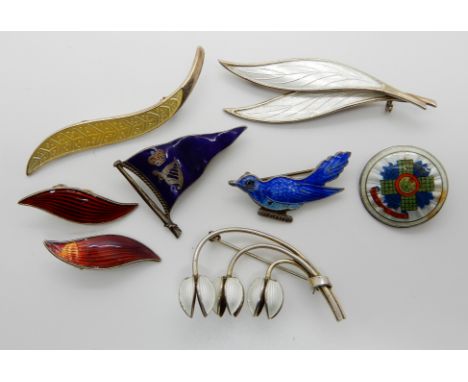 A David Andersen white enamel leaf brooch, a yellow enamel brooch by Aksel Holmsen and other items of silver and enamel Condi