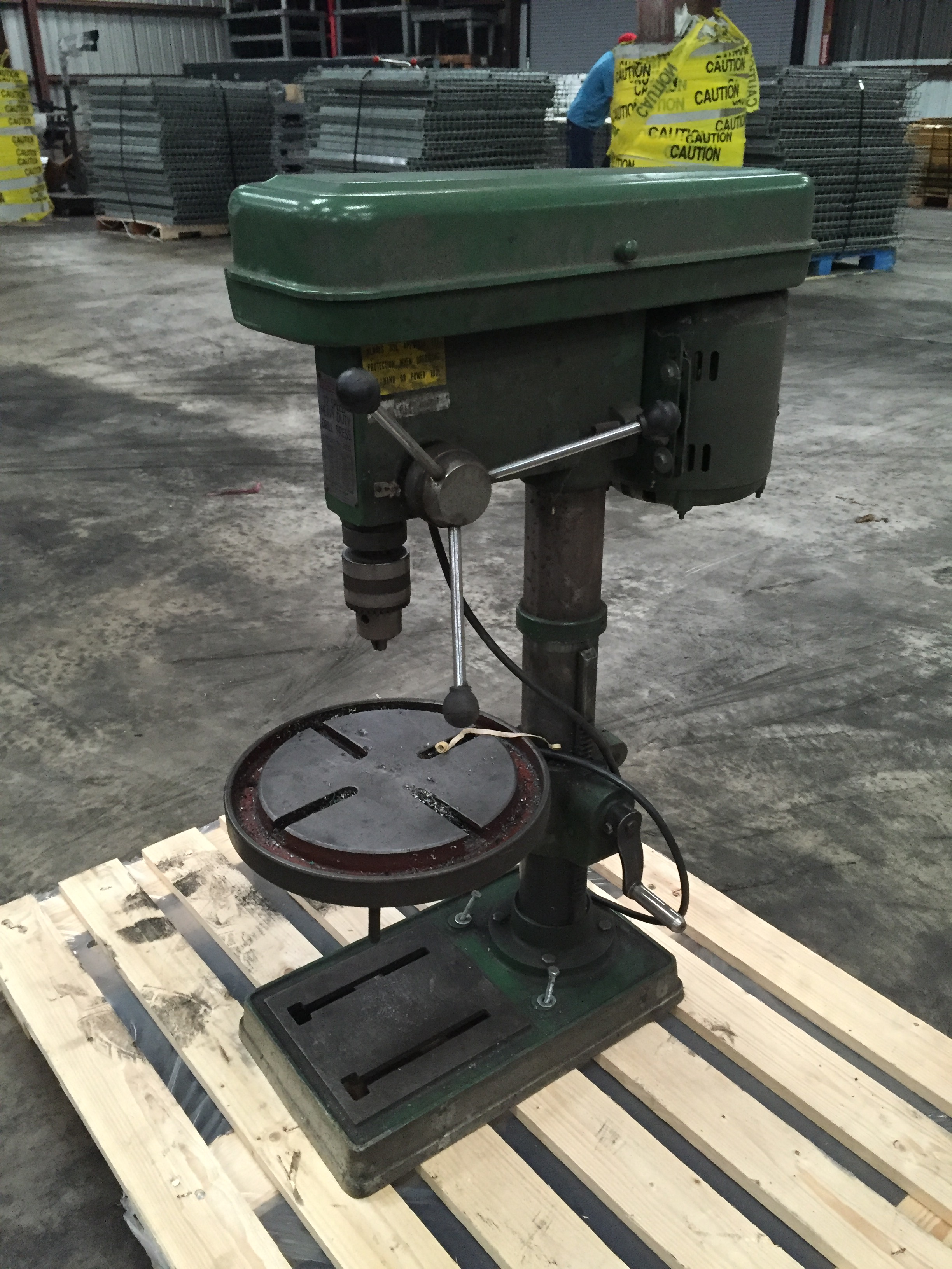 CENTRAL 12 SPEED HEAVY DUTY DRILL PRESS, MODEL 726, 60 HZ, 3/4 HP