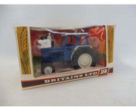 A circa 1976 Britains Ford tractor 1:32 scale, 9524, box very good, model near excellent.