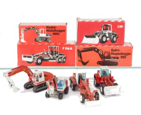 1:50 Orenstein & Koppel (O&K) Construction Vehicles, NZG Nr.162 Wheel Excavator MH4, Nr.322 F156A Scrapper, Conrad Nr.277 Exc