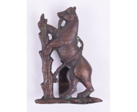 Warwickshire Yeomanry Officers Cap Badge, fine bronze OSD example with two blade fittings to the reverse. 