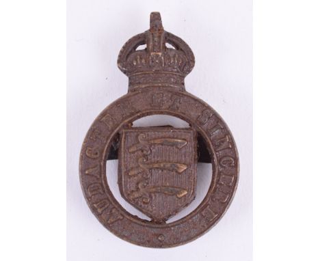 Essex Yeomanry Officers Cap Badge, bronze OSD example with two blade fittings to the reverse. One blade with solder repair. 