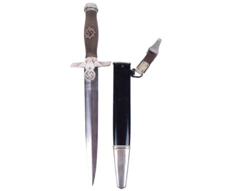 Third Reich RLB (Reichsluftshutzbund) Enlisted Mans 2nd Model Dress Dagger, black ebony grip with enamelled swastika within s