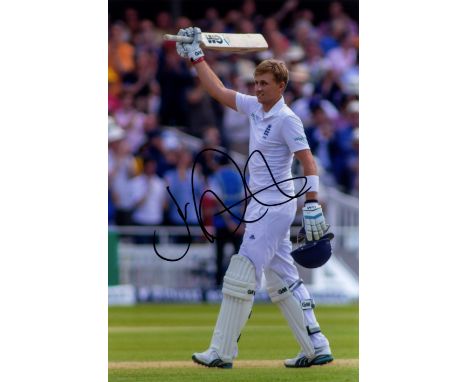 CRICKET: Selection of signed 8 x 10 photographs and slightly larger by various cricketers including Michael Vaughan, Jimmy Ad