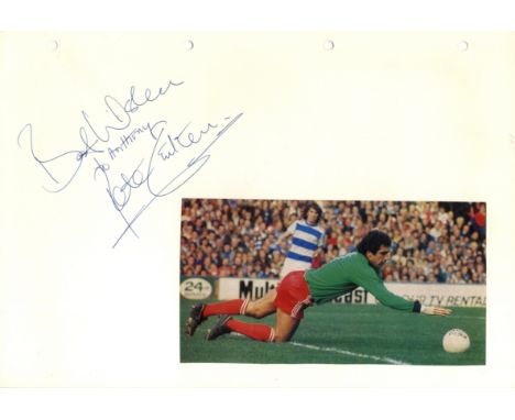 FOOTBALL: Selection of large 4to cards signed by various footballers and managers from different English clubs comprising Ips